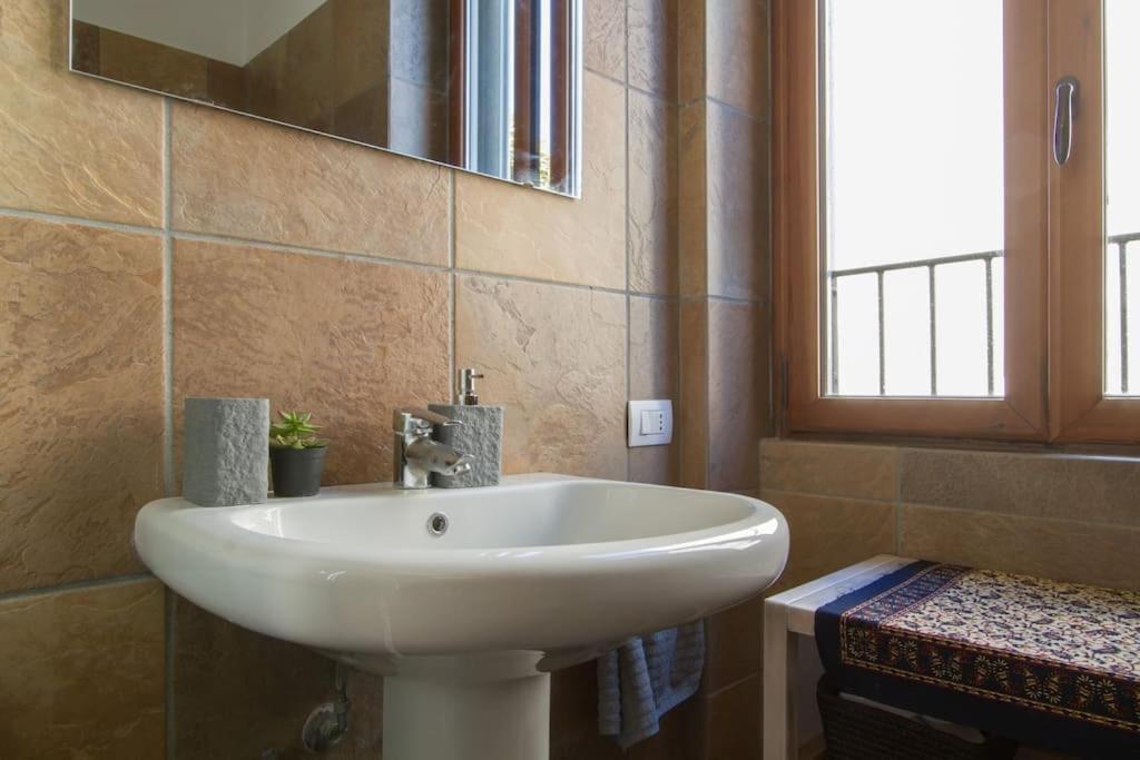 Fabulous Studio In Monza 15 Km To Milan City Centre Exterior foto